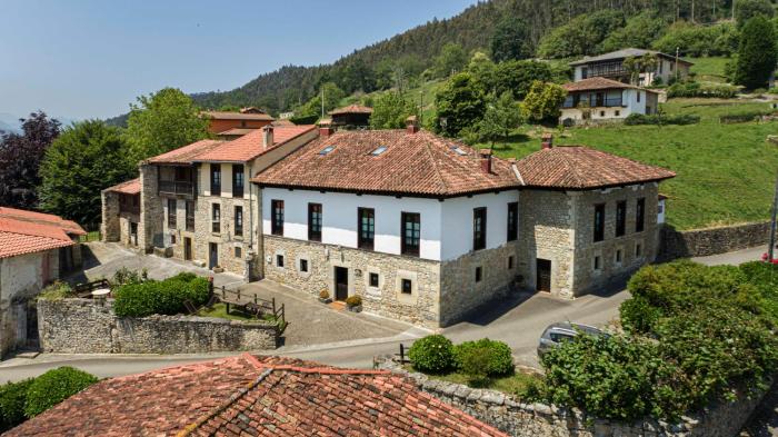 llanes