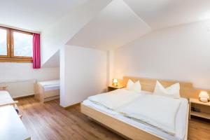 Hotel Grissemann,,3 star