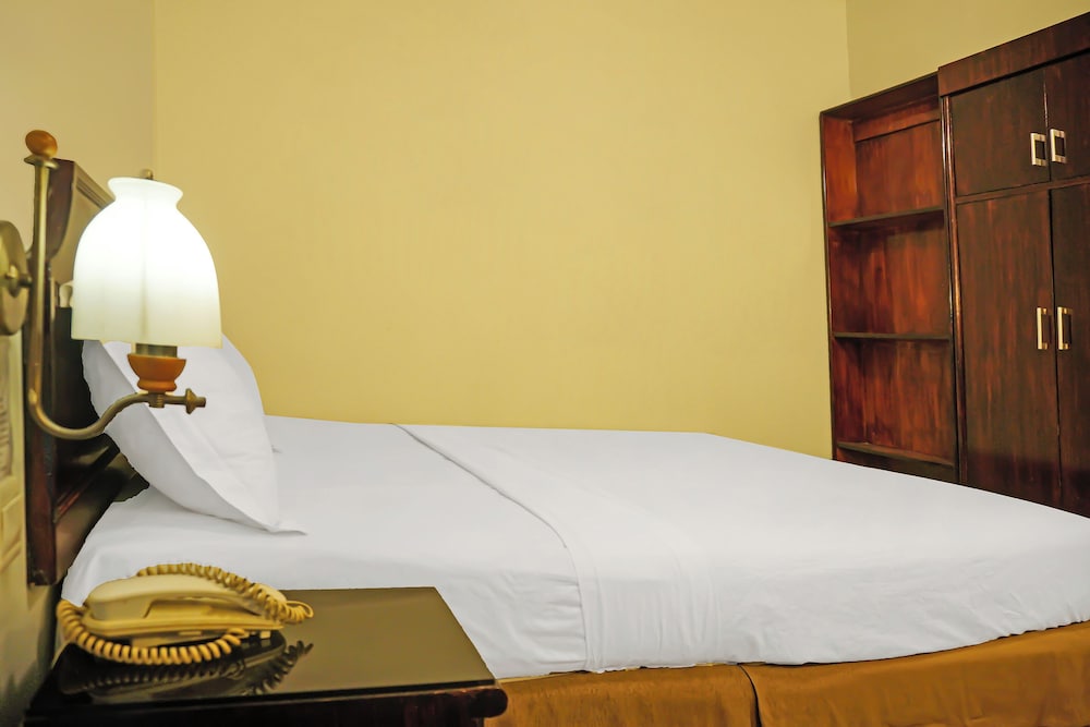 collection o 92690 hotel limas