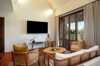 syama residence