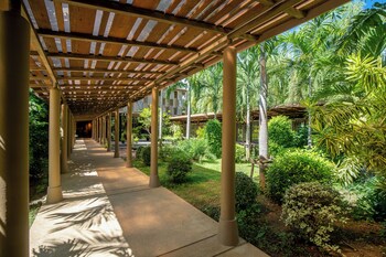 syama residence