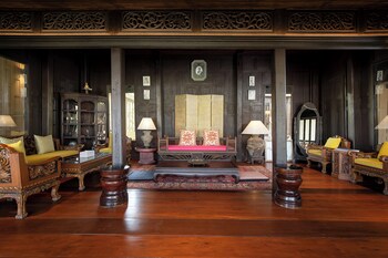syama residence