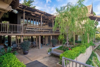 syama residence