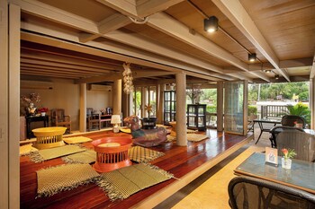 syama residence