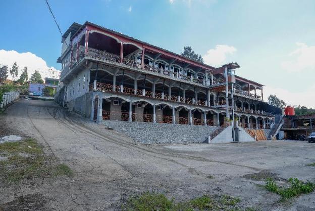 urbanview hotel mountain palace kopeng by reddoorz