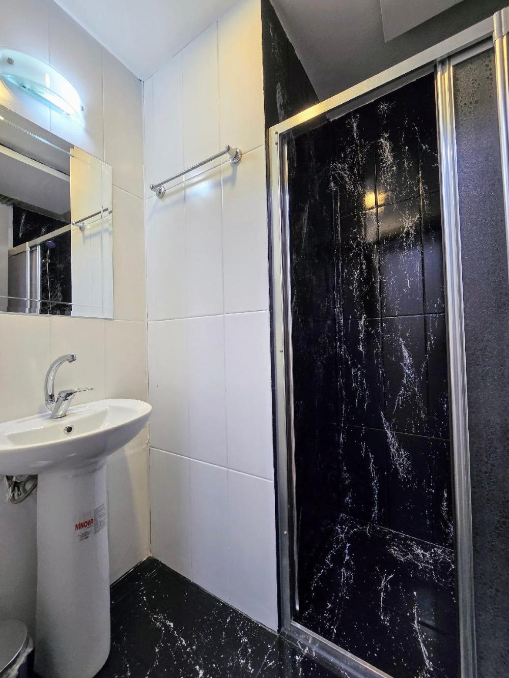 uyu room adana hotel