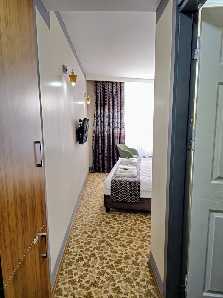uyu room adana hotel