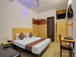 hotel vasundhara grand