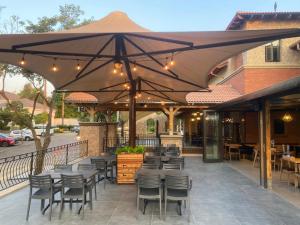 garden court morningside