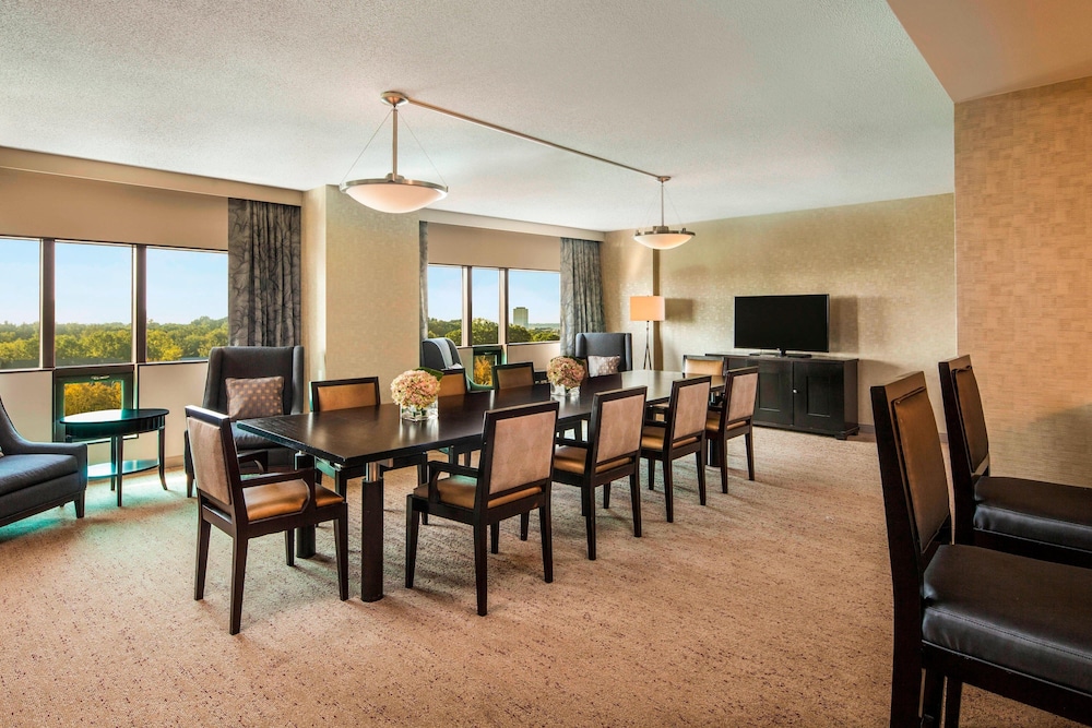 the westin southfield detroit