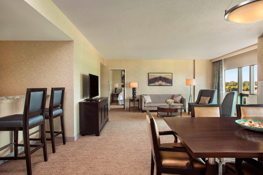 the westin southfield detroit