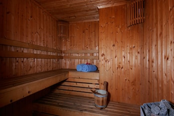 kantary bay hotel and serviced apartments