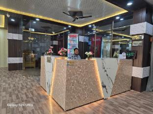 siyaram kunj hotel