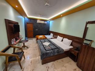 siyaram kunj hotel