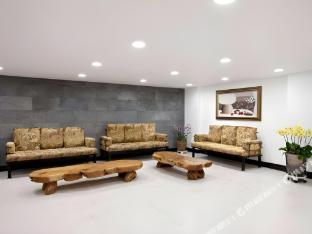 the cheil hotel onyang