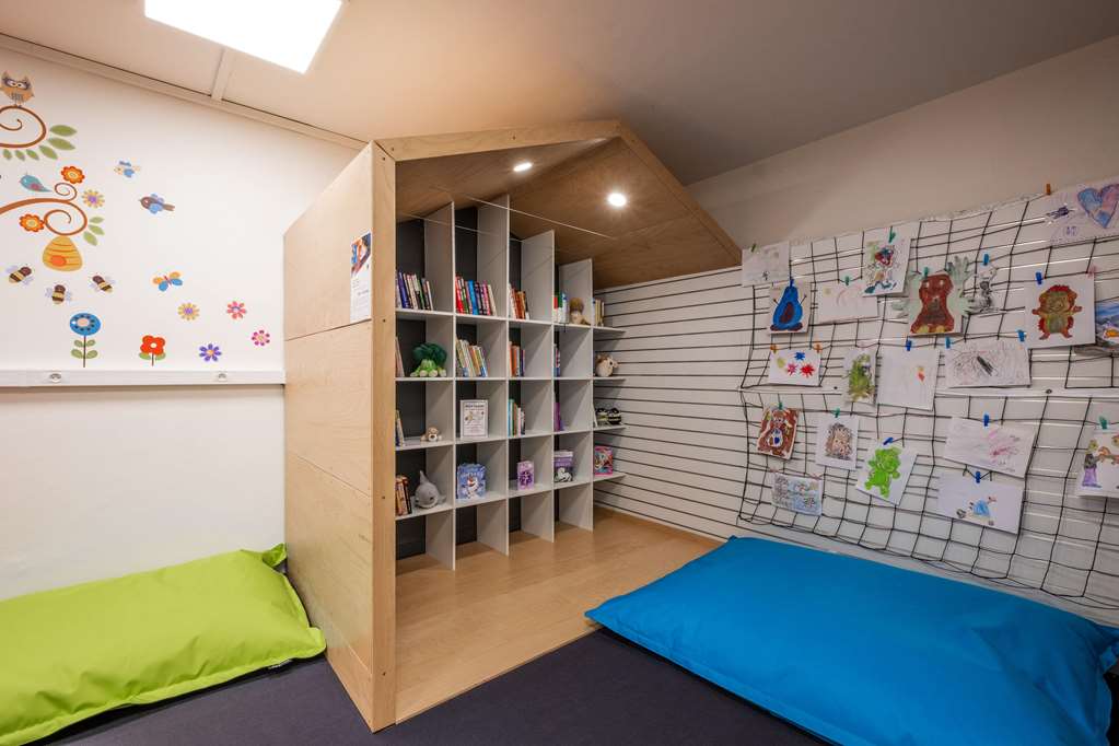 pinia hotel and resort