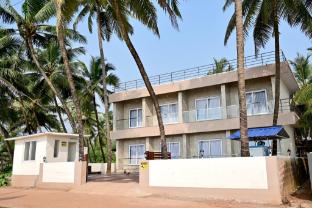 sun and sand luxury stays sea view