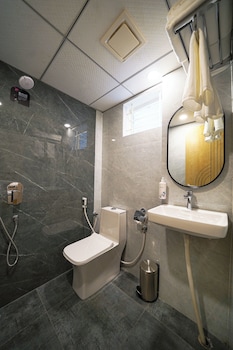 olive hotel kundalahalli by embassy group