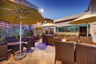 icon delux hotel apartments al barsha