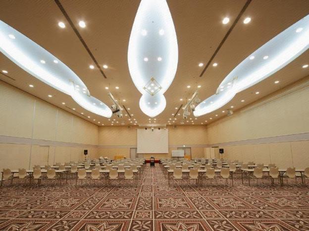 mercure toyama tonami resort and spa