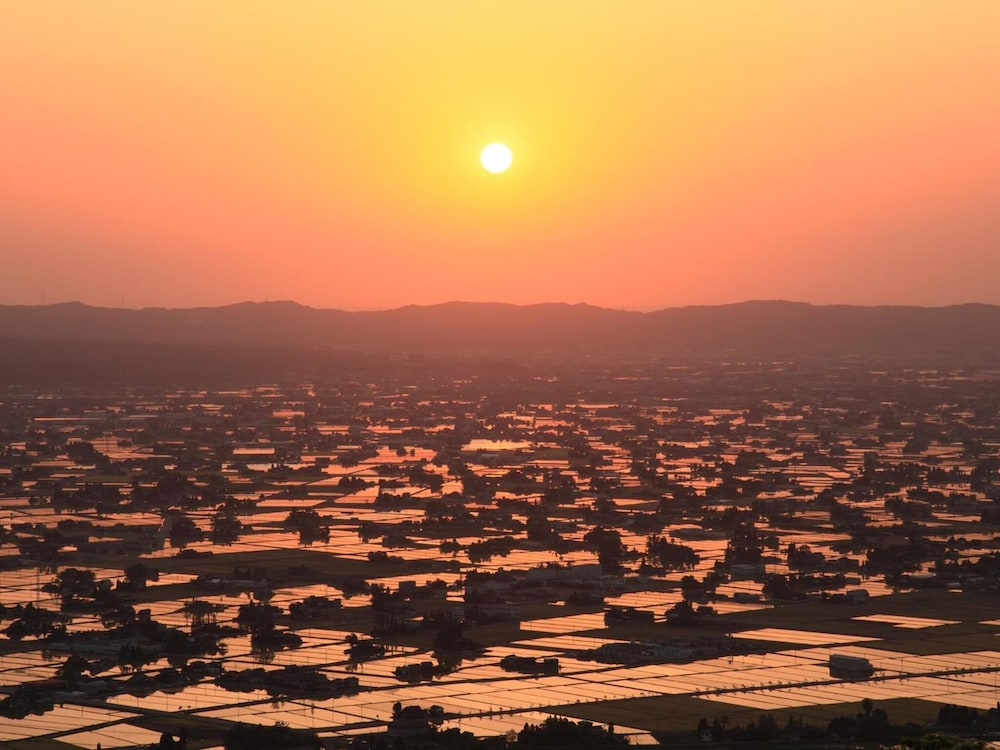 mercure toyama tonami resort and spa