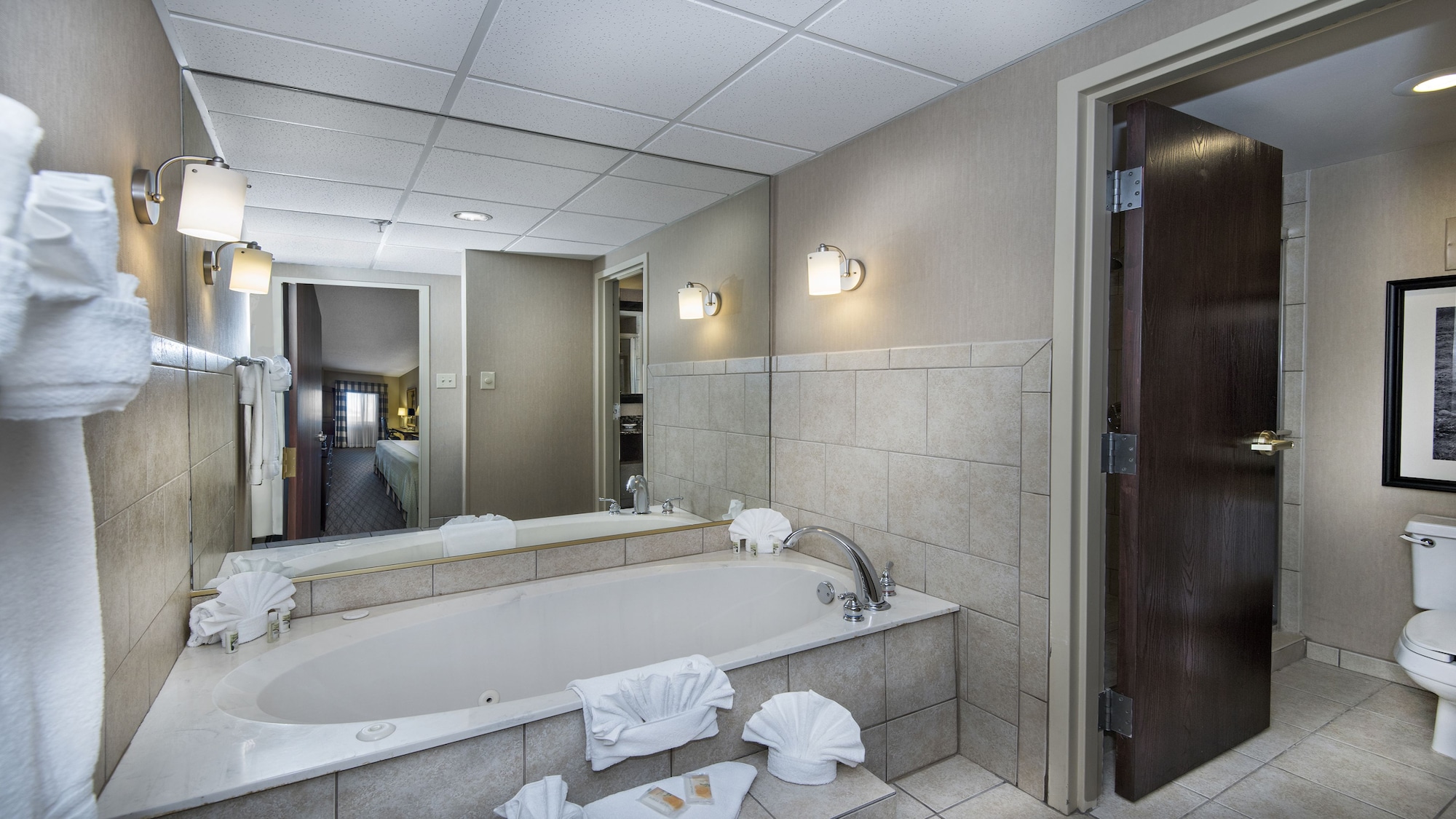 holiday inn springdale fayetteville area by ihg
