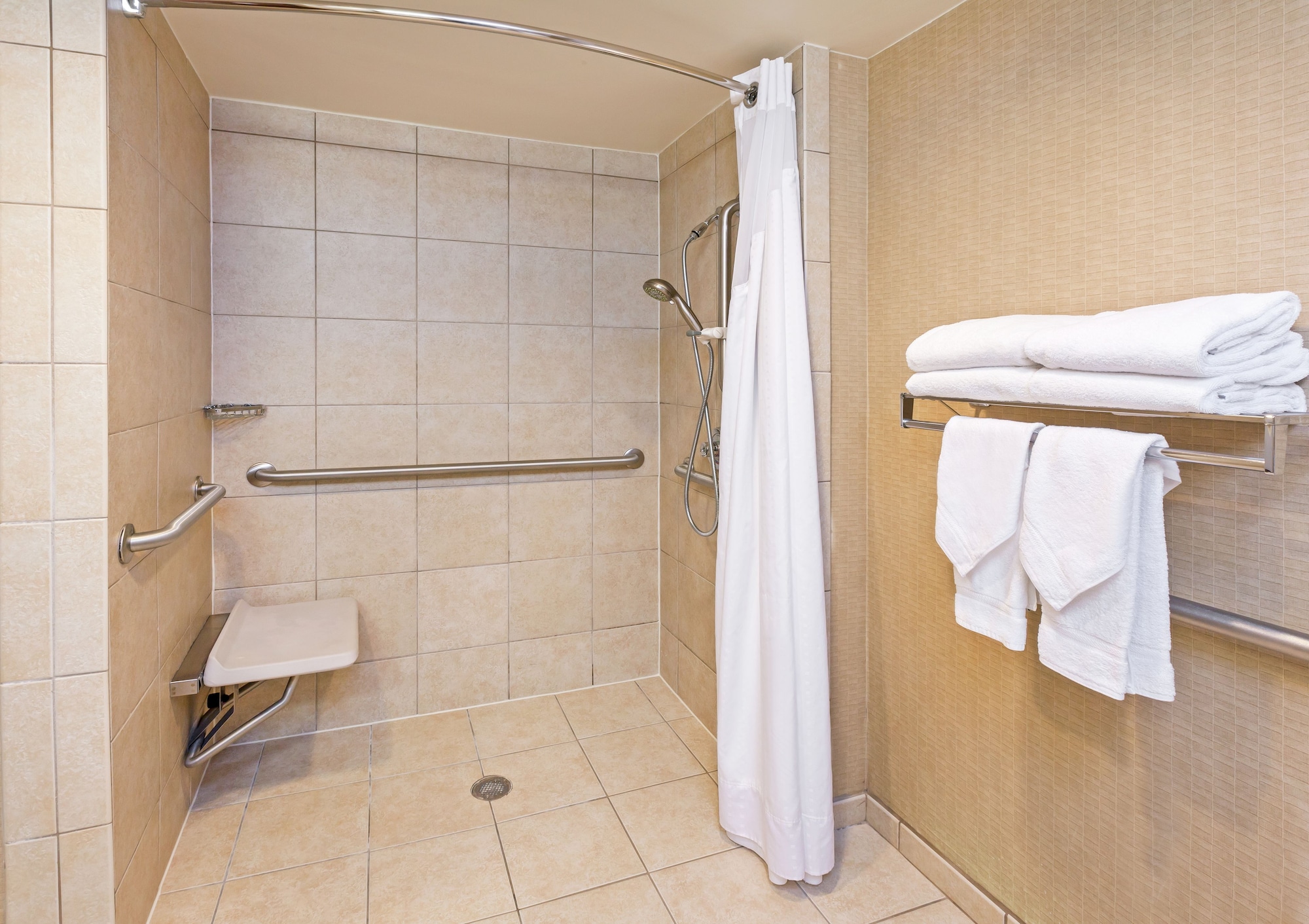 holiday inn springdale fayetteville area by ihg
