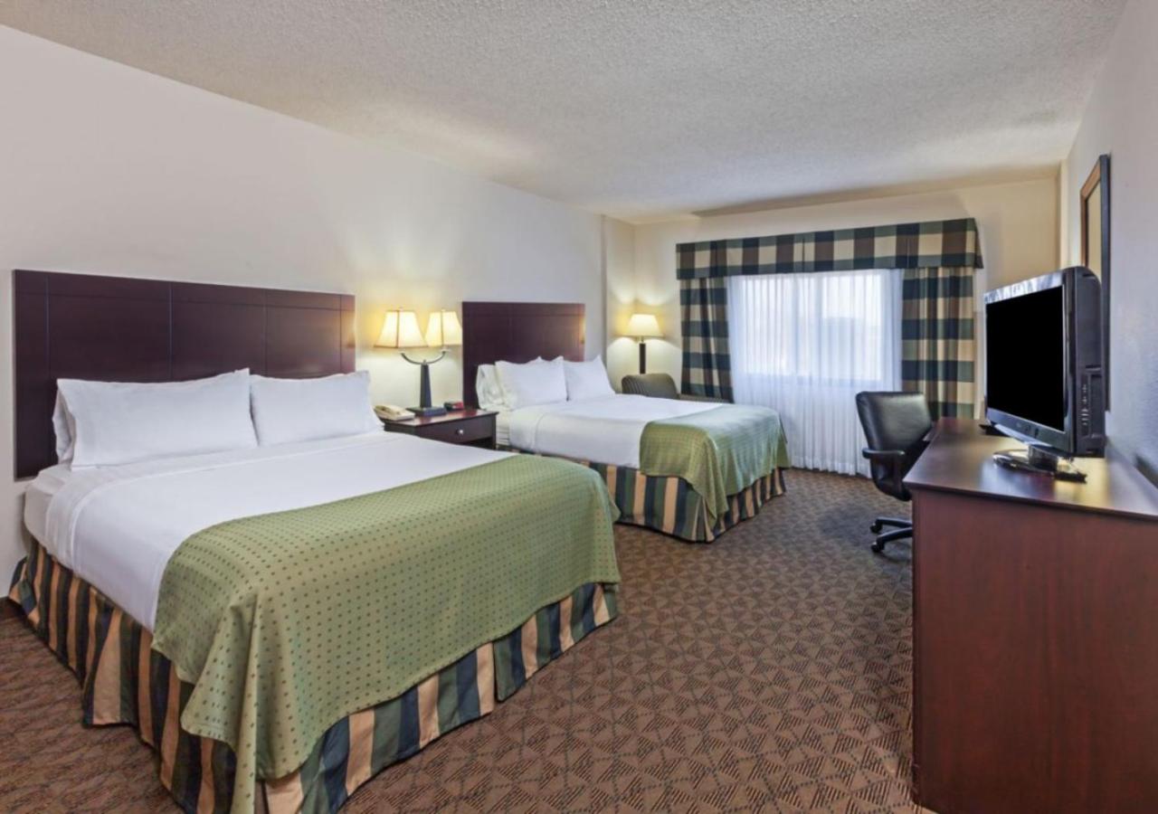holiday inn springdale fayetteville area by ihg