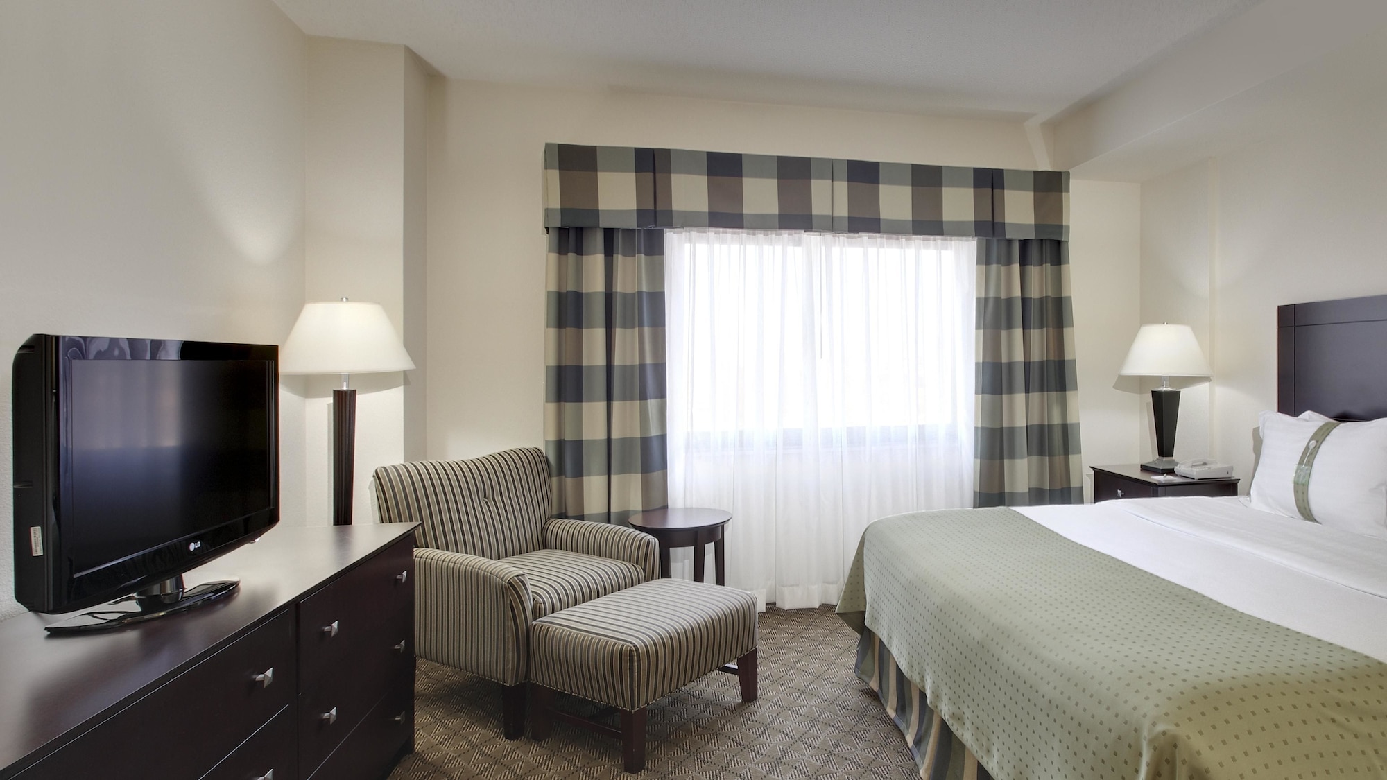 holiday inn springdale fayetteville area by ihg