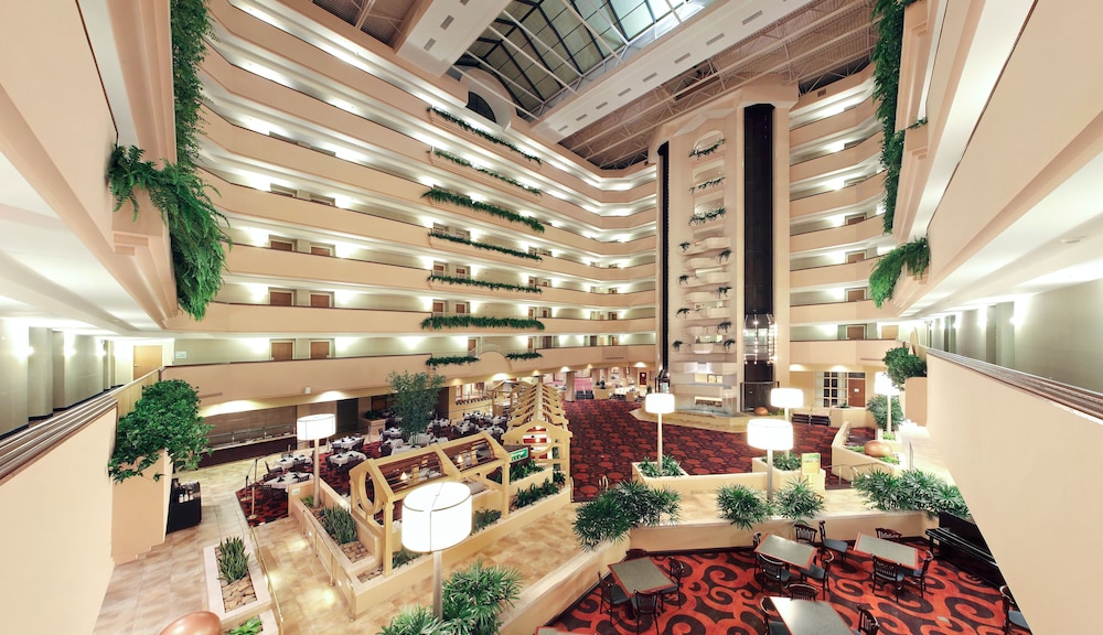 holiday inn springdale fayetteville area by ihg