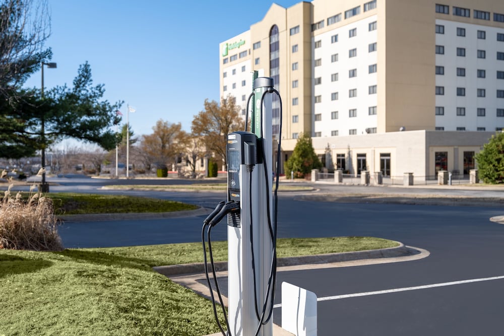holiday inn springdale fayetteville area by ihg