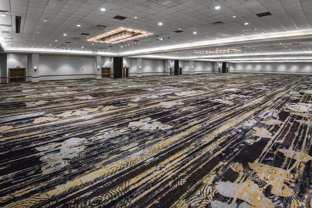 holiday inn springdale fayetteville area by ihg