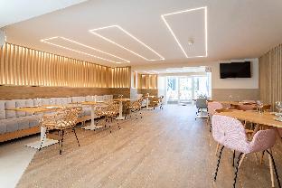 Halley Hotel & Apartments Affiliated By Melia,Benidorm>>Alicante,4 star