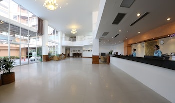 j town serviced apartments