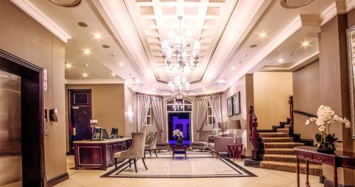 The Ridge Hotel,,3 star