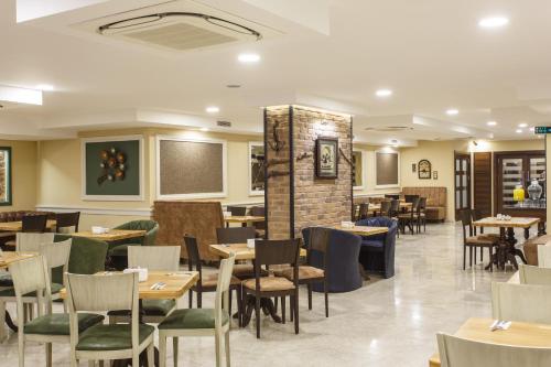 hotel antroyal
