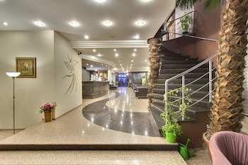 hotel antroyal