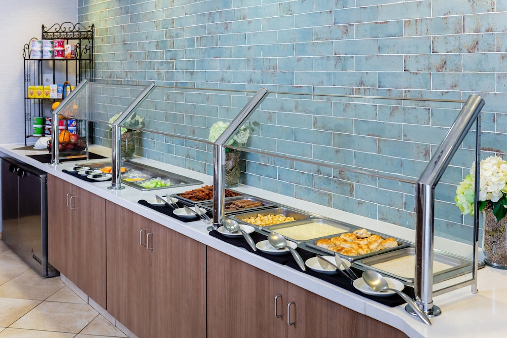 holiday inn statesboro university area by ihg
