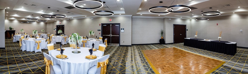 holiday inn statesboro university area by ihg