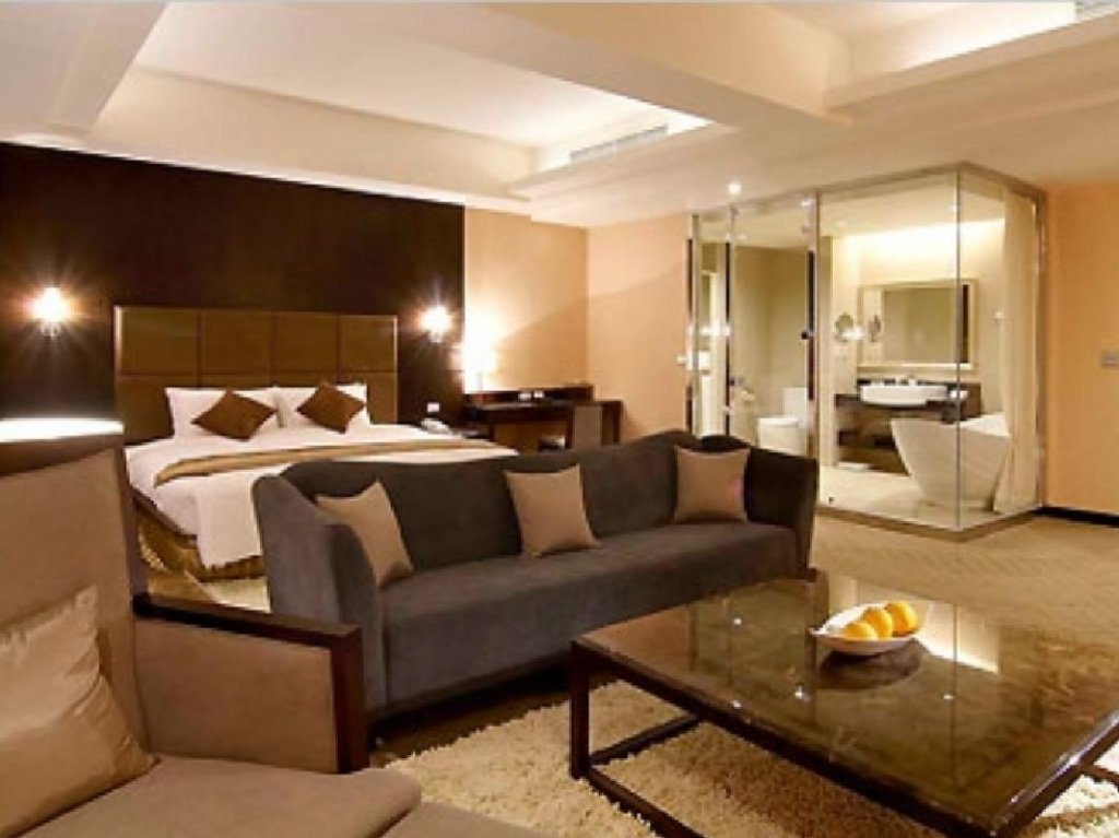 justwin grand hotel