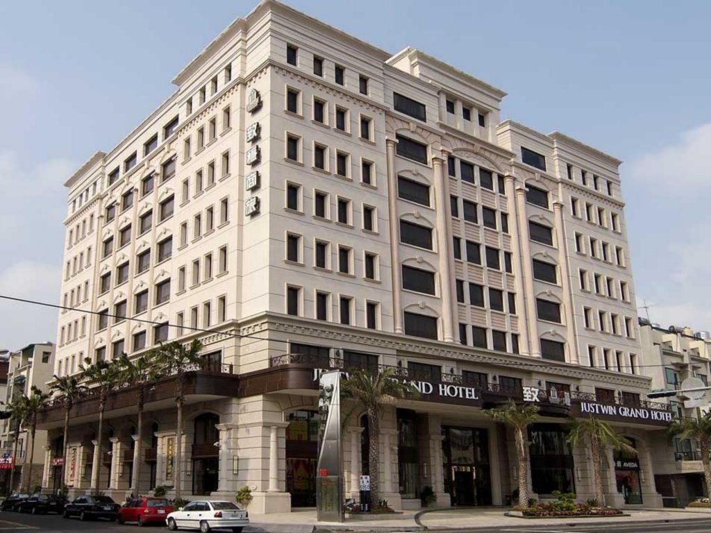 justwin grand hotel