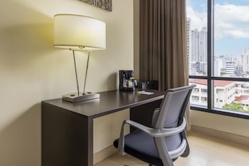 holiday inn panama distrito financiero by ihg