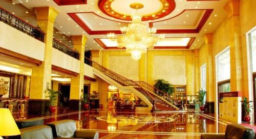 gladden hotel shilong