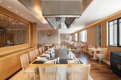 the oberoi madina