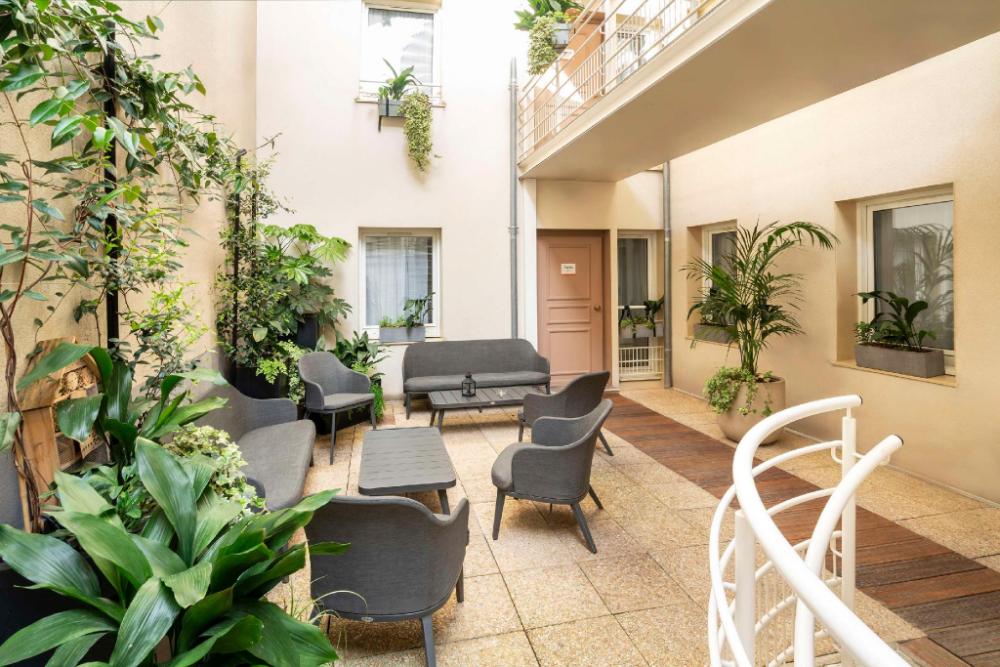 hotel apolonia paris mouffetard sure hotel collection by bw