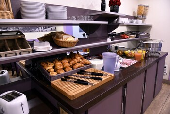 hotel apolonia paris mouffetard sure hotel collection by bw