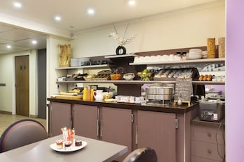 hotel apolonia paris mouffetard sure hotel collection by bw