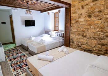 bujtina kapllani