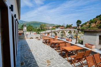 bujtina kapllani