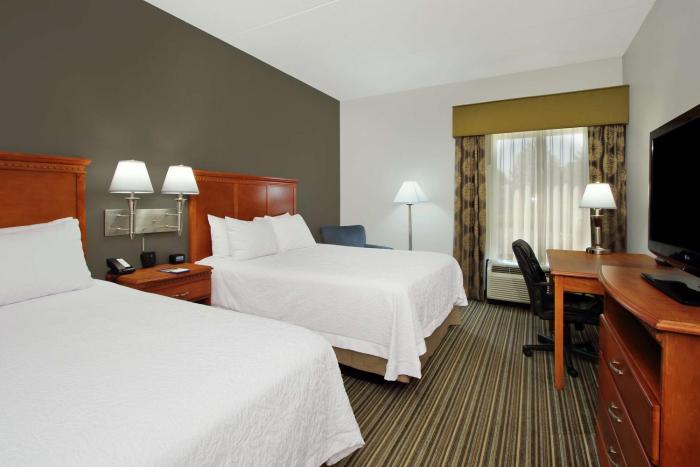 hampton inn ashtabula